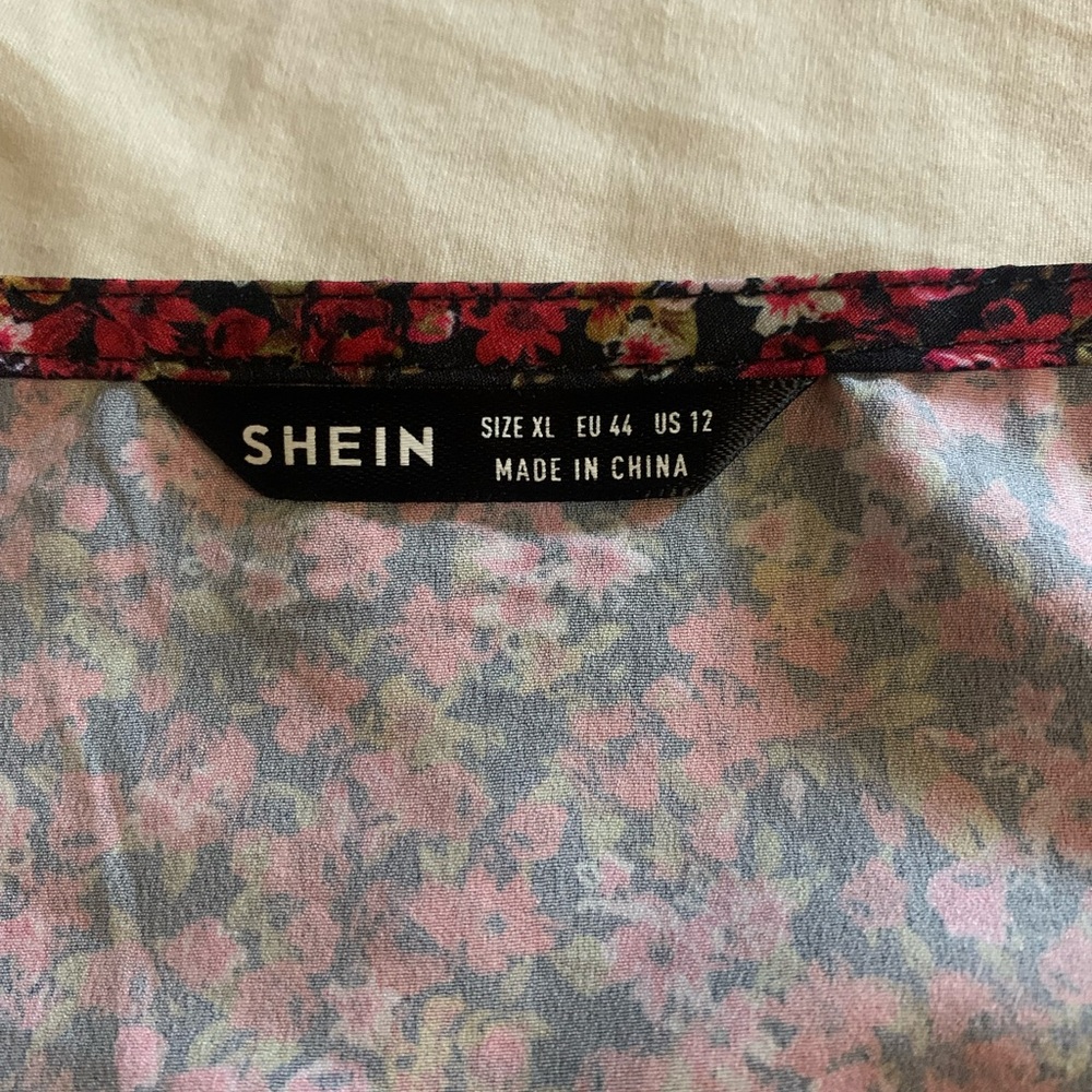 Shein XL burgundy floral blouse - Picture 6 of 8